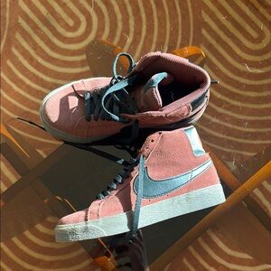 Nike men’s SB Blazer